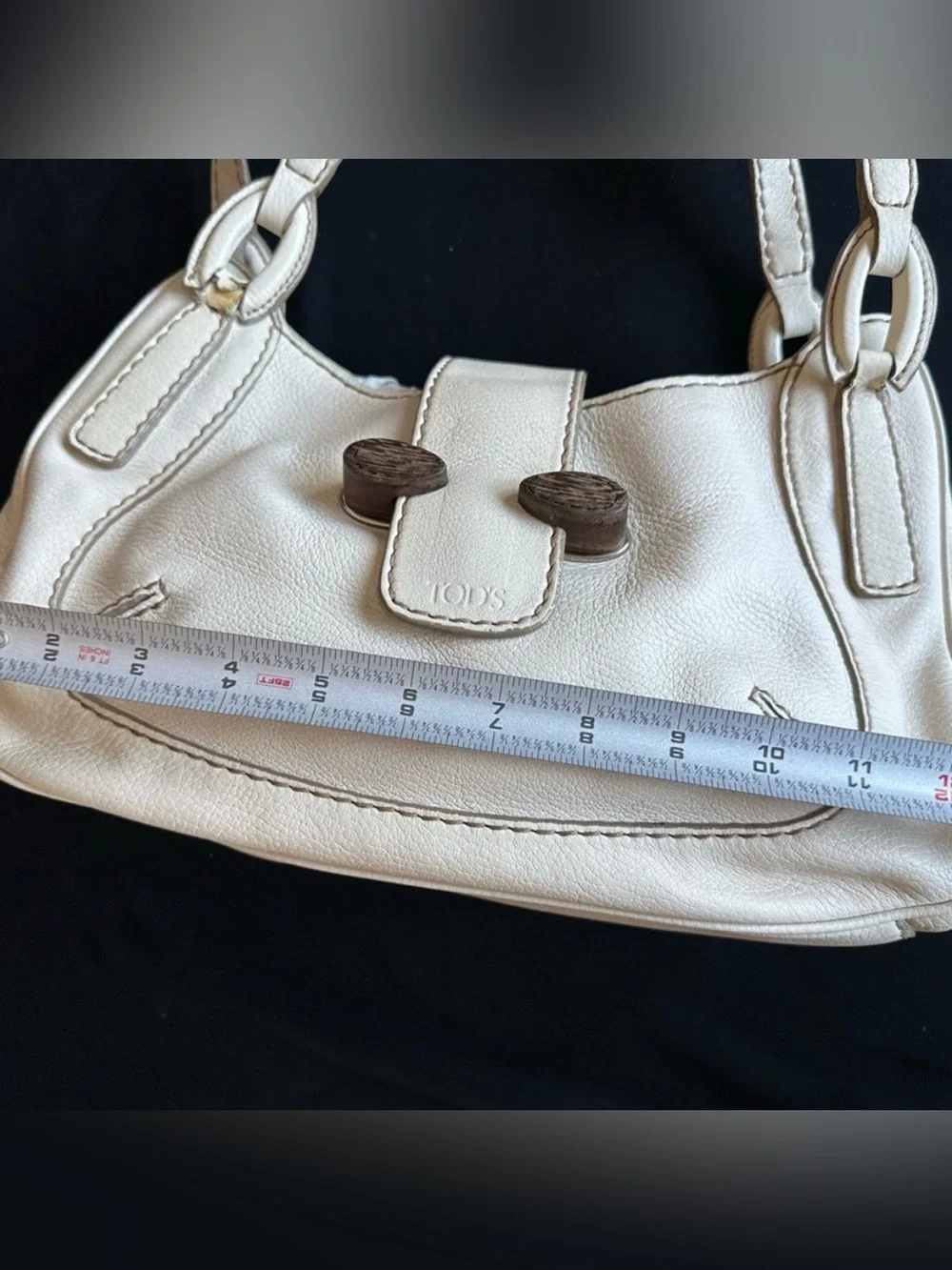 Tod's Cream Leather Shoulder Bag with Wood-Tone Accents